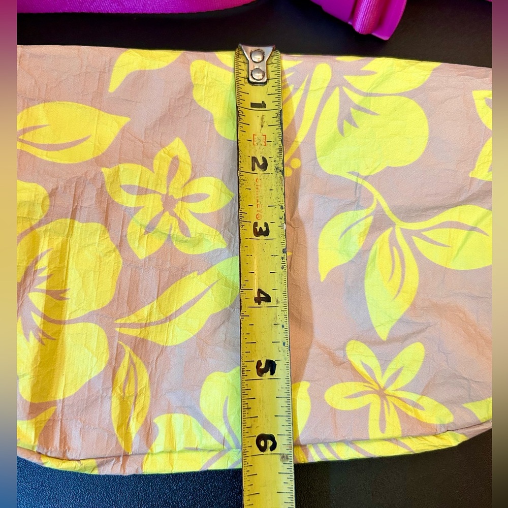 Waist Pack Pink Yellow Blue Tropical Floral Colorful Fanny Crossbody Belt Bag - Picture 2 of 7
